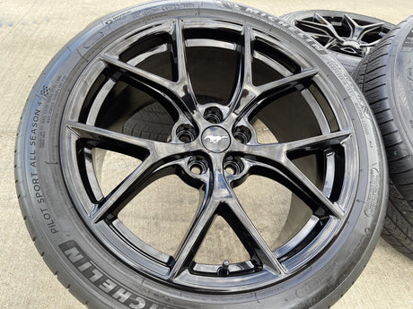19" Ford Mustang GT Track Pack OEM 10277 10363 wheels rims tires MICHELIN Texas Truck Tire
