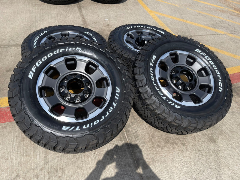 18" Ford F-250 F-350 OEM TREMOR rims wheels 10482 tires BFG KO3 A/T 33" NEW Texas Truck Tire