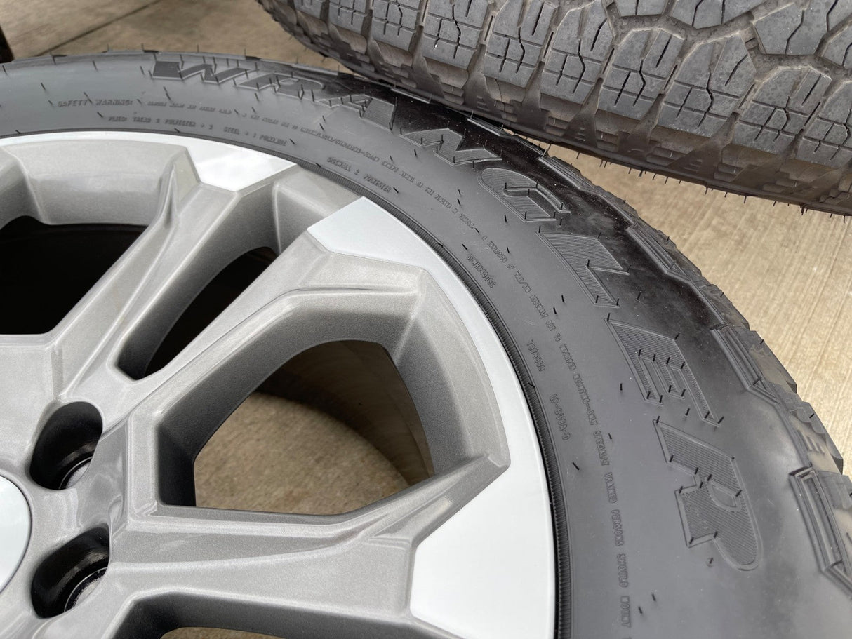 20" Chevy Tahoe Silverado OEM 14090 95417 wheels rims tires GOODYEAR A/T Texas Truck Tire