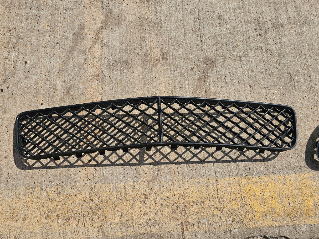 Bentley OEM GRILL black Continental GT GTC and side vents Texas Truck Tire