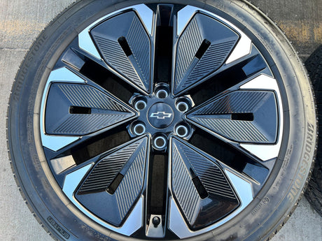 21" Chevy Blazer SS EV OEM 14119 wheels rims 2024 2025 2026 BRIDGESTONE NEW Texas Truck Tire