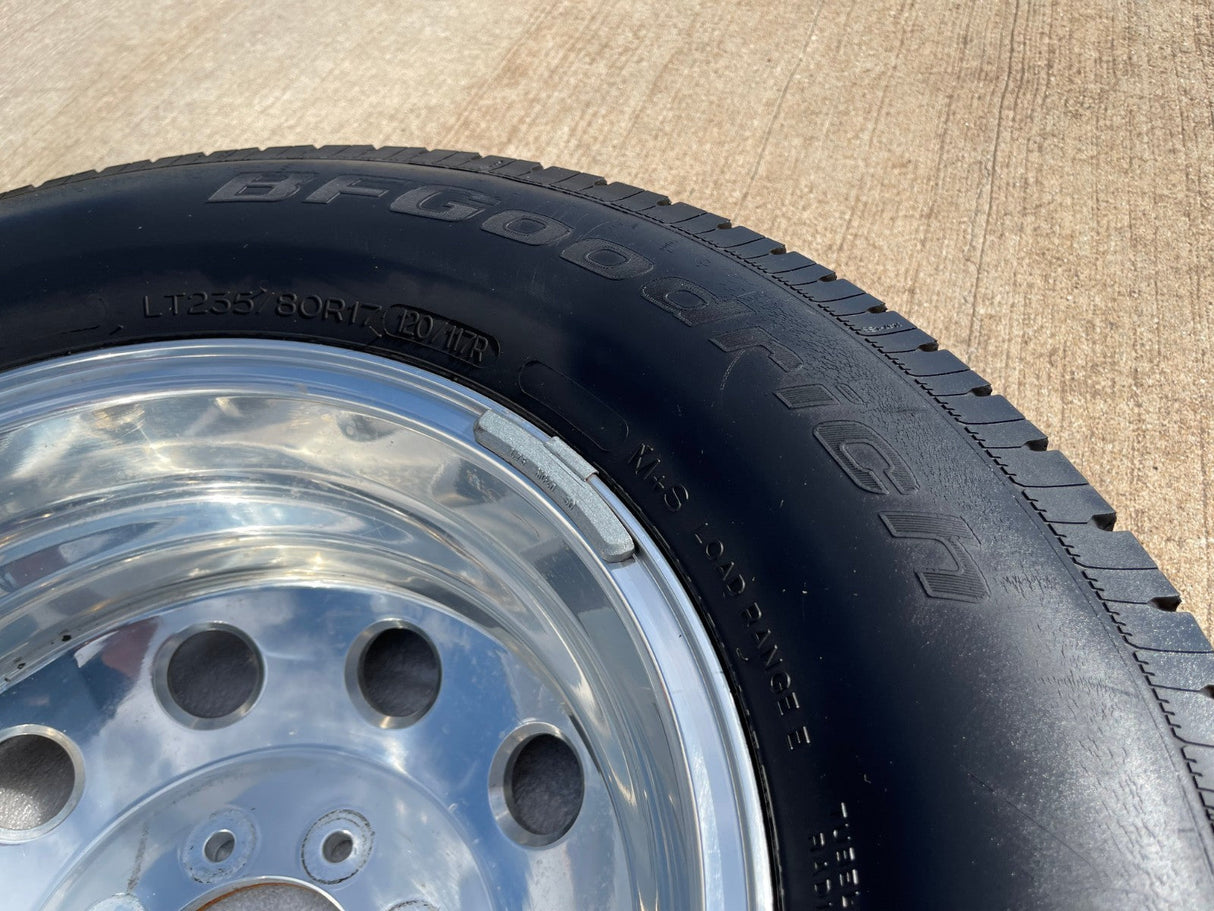 17" Dodge Ram 3500 DUALLY OEM wheel rim 2415 REAR ALCOA 2016 2017 2018 8x165 Texas Truck Tire