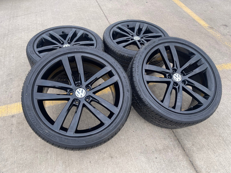 19" VW Passat Golf GTI Jetta OEM 70002 Salvador black wheels rims Texas Truck Tire