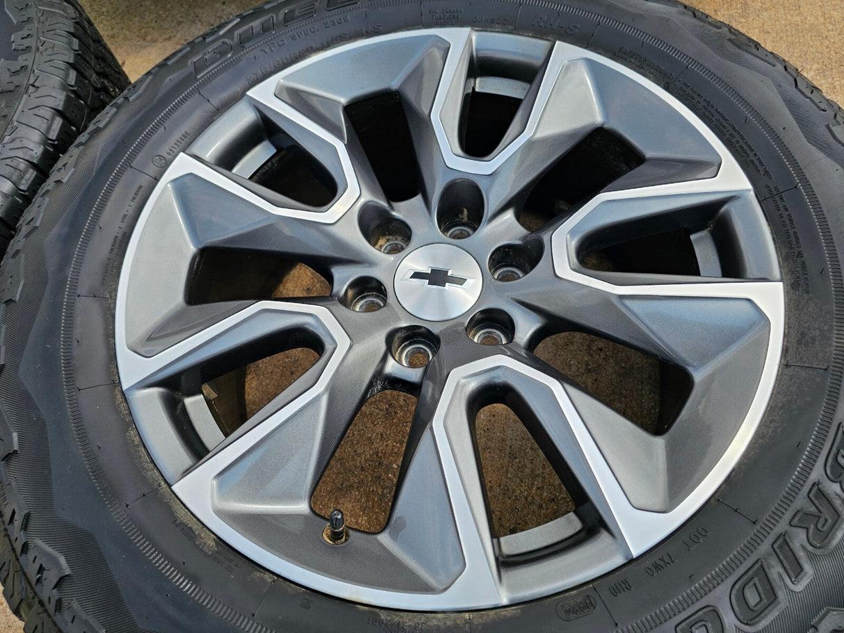 20" Chevy Silverado 1500 Tahoe Suburban OEM 5915 5916 wheels rims DUELER A/T Texas Truck Tire