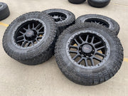 20" Ford F-250 F-350 ROUSH OEM rims wheels tires 35" Texas Truck Tire