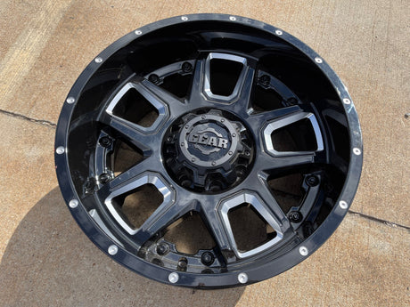 (1) 20x10 Gear Off Road 743BM Armor wheel rim 8x165 Chevy GMC Ram 2500 3500 NEW Texas Truck Tire