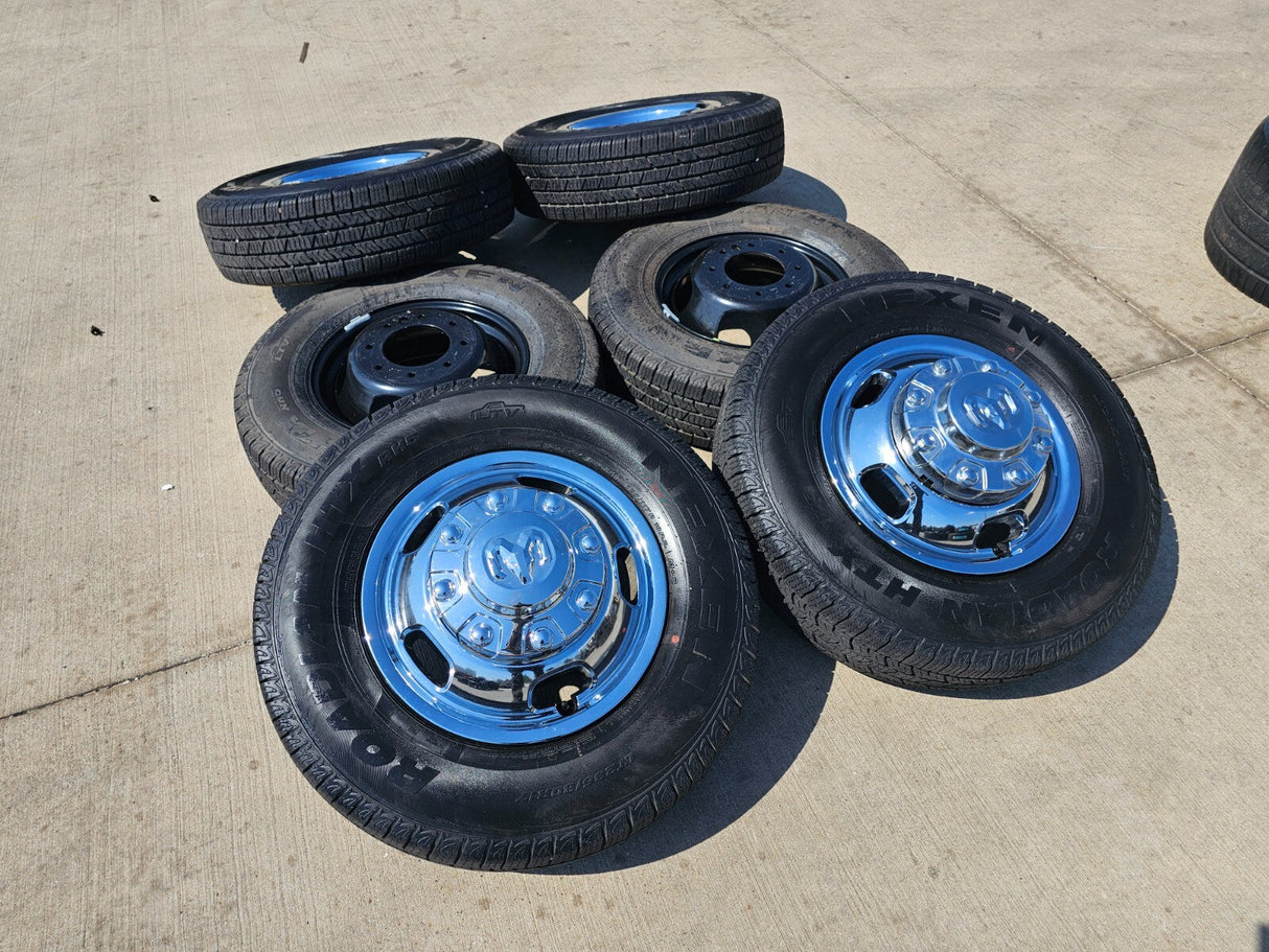 17" Dodge Ram 3500 Dually Laramie 8x200 wheels rims 2703 2704 OEM 2024 2025 NEW Texas Truck Tire