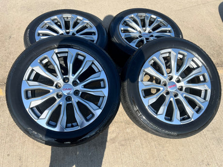 22" GMC Yukon Sierra DENALI OEM wheels rims 14025 97000 tires BRIDGESTONE Texas Truck Tire