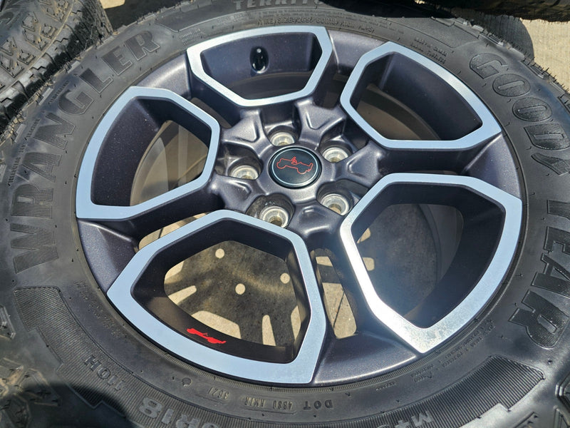 18" Jeep Grand Cherokee TRAILHAWK L OEM wheels rims 9309 Durango Texas Truck Tire