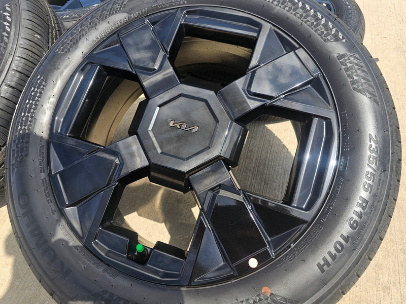 19" Kia Sportage Telluride OEM wheels rims tires Sorento Sedona 2025 2026 NEW Texas Truck Tire