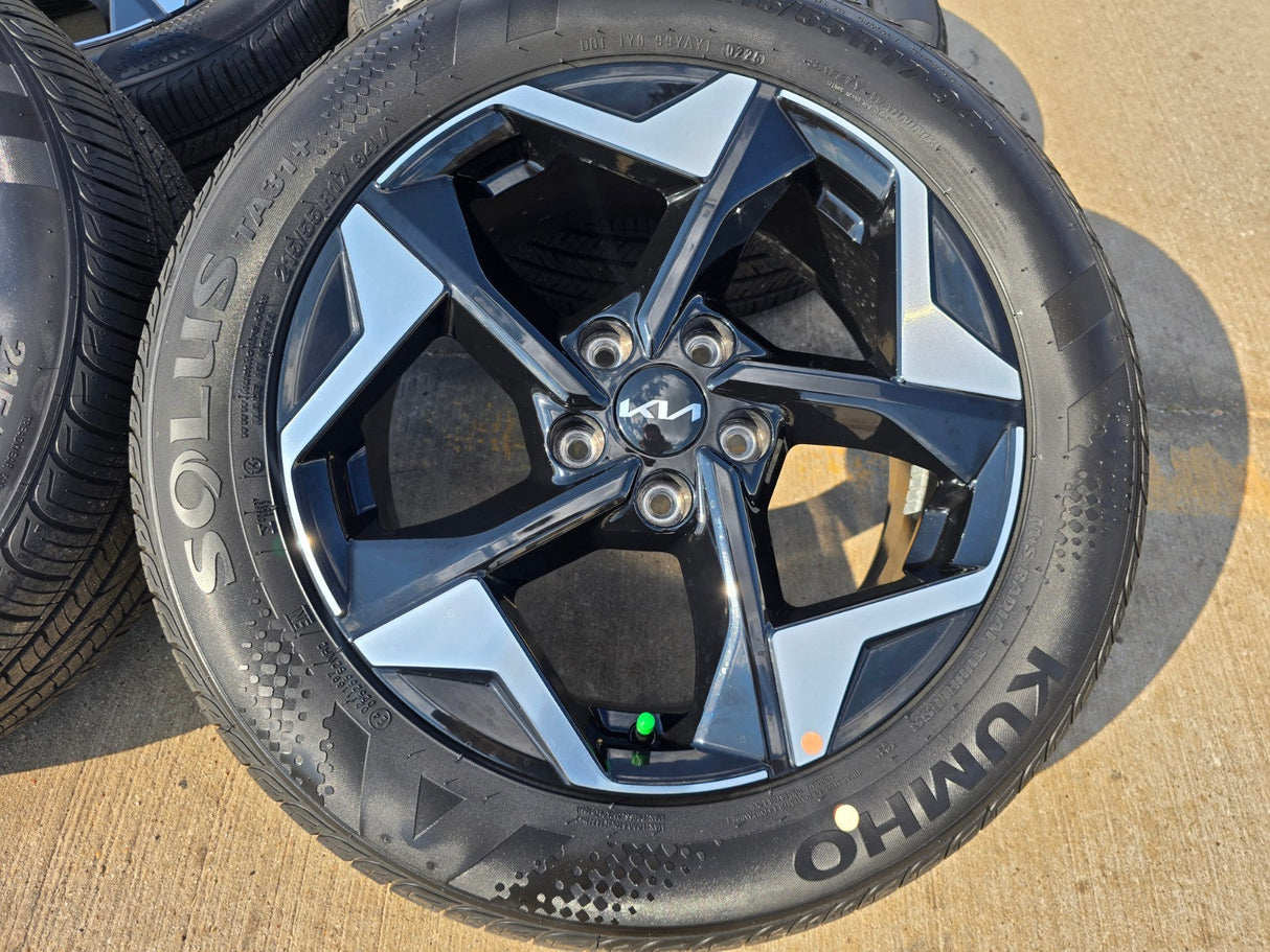17" Kia Seltos K4 K5 Optima OEM wheels rims 71072 Sorento Sportage Carnival NEW Texas Truck Tire