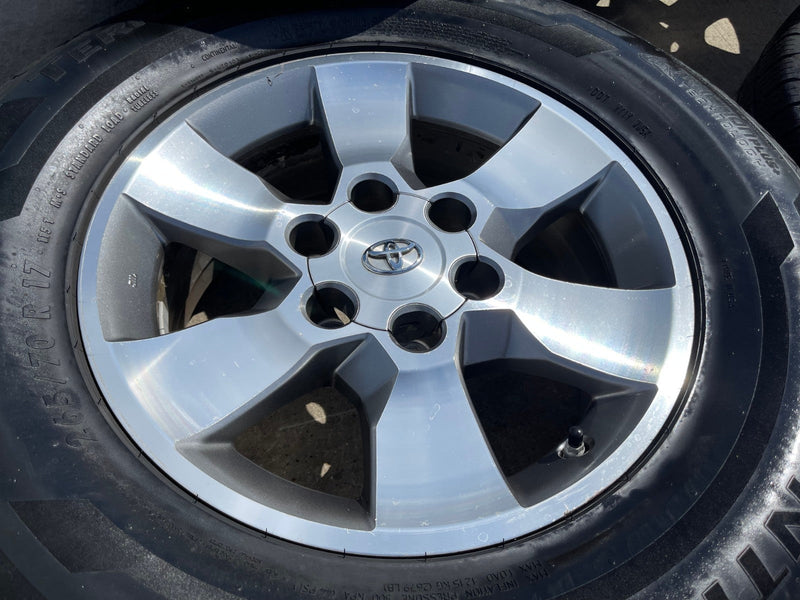 17" Toyota Tacoma 4Runner OEM 69562 wheels rims tires CONTINENTAL Texas Truck Tire