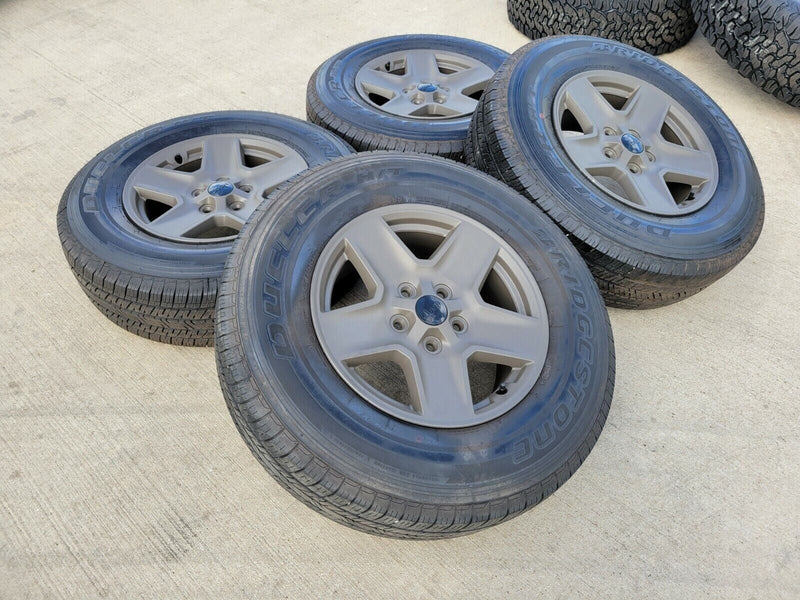17" Jeep Gladiator MILITARY EDITION OEM wheels rims 9235 Wrangler tires Texas Truck Tire