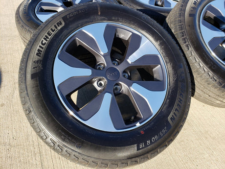 18" Jeep Grand Cherokee L OEM wheels rims 9308 Durango tires MICHELIN Texas Truck Tire