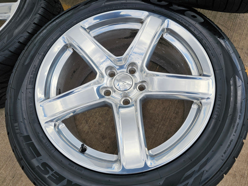 20" Jeep Grand Cherokee SRT Trackhawk OEM 9172 wheels rims tires NEW Texas Truck Tire