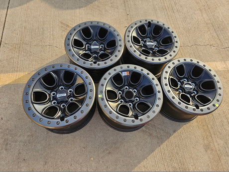 (5) 17" Ford F-150 Raptor OEM BEADLOCK rims wheels 10459 95210 NEW Texas Truck Tire