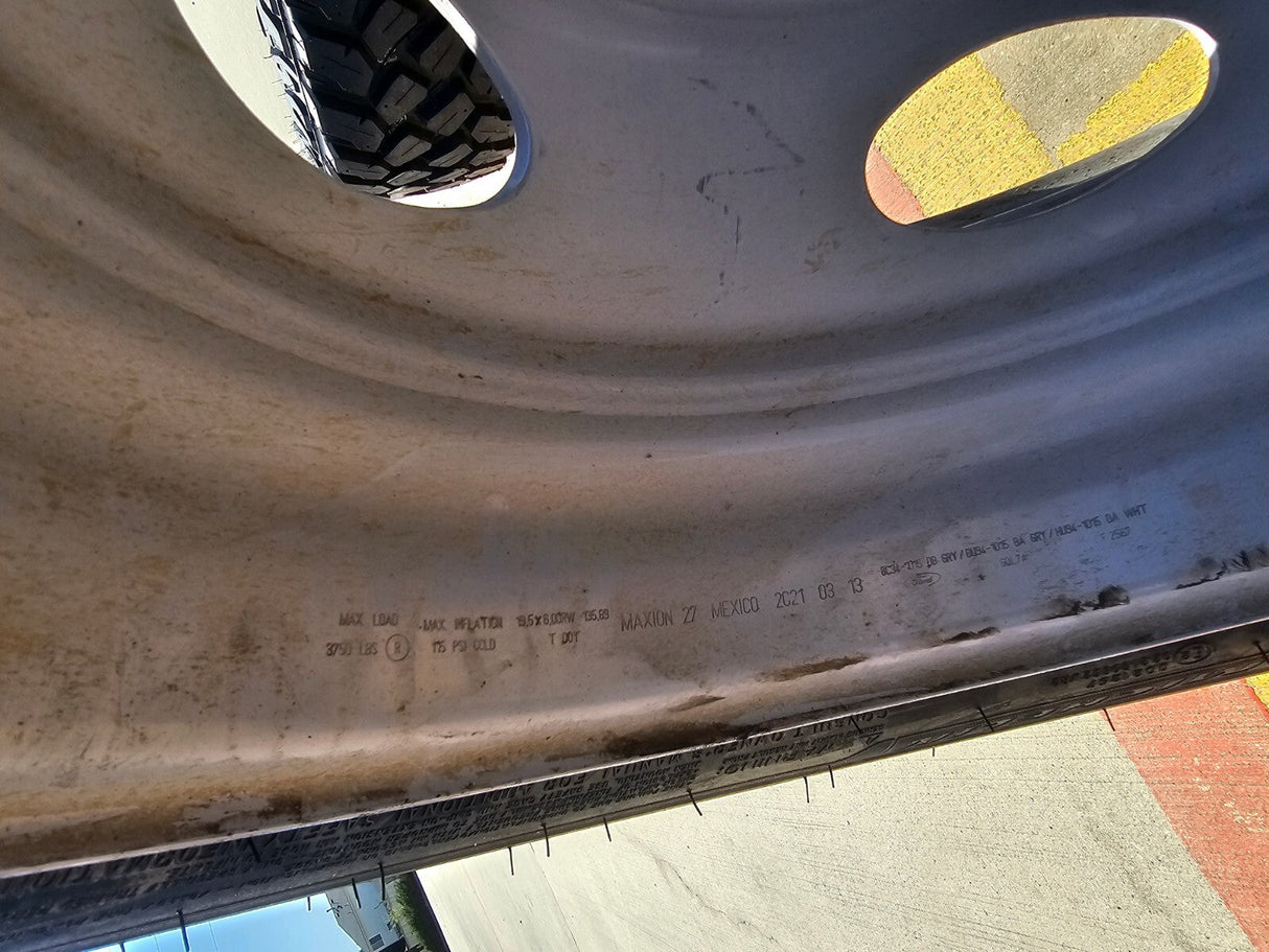 19.5" Ford F-450 F-550 Dually rim RAM 4500 OEM 10x225 spare MICHELIN NEW Texas Truck Tire