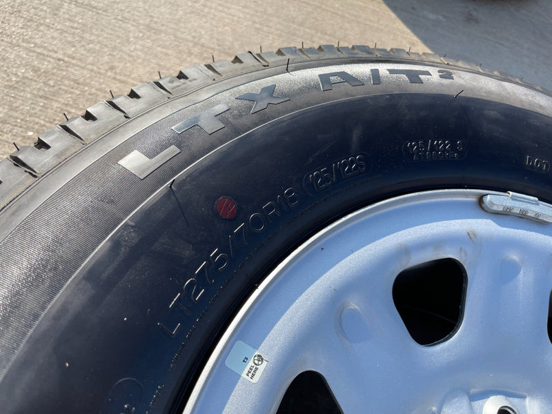 18" Chevy Silverado GMC Sierra 2500 3500 OEM 8096 wheel rim spare MICHELIN NEW Texas Truck Tire