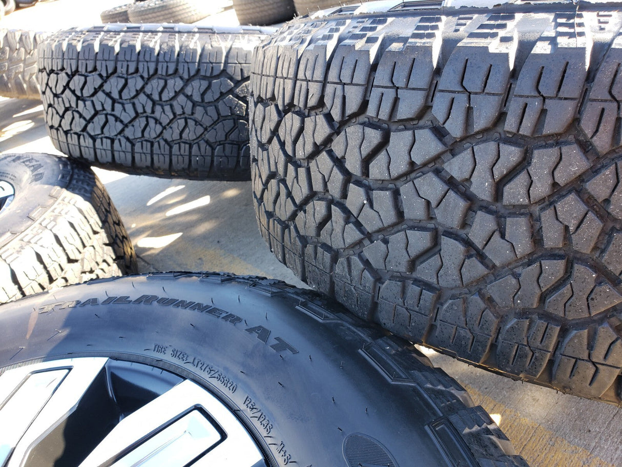 20" GMC Sierra DENALI ULTIMATE 2500 3500 OEM wheels rims 5958 14138 tires Texas Truck Tire