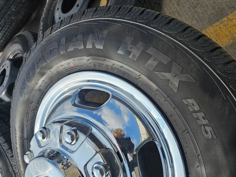 17" Dodge Ram 3500 Dually Laramie 8x200 wheels rims 2703 2704 OEM 2024 2025 NEW Texas Truck Tire