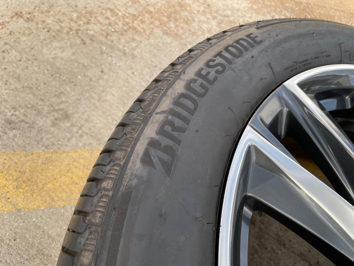 (1) 22" Cadillac Escalade OEM Platinum 4869 95028 wheel rim 2023 2024 2025 2026 Texas Truck Tire