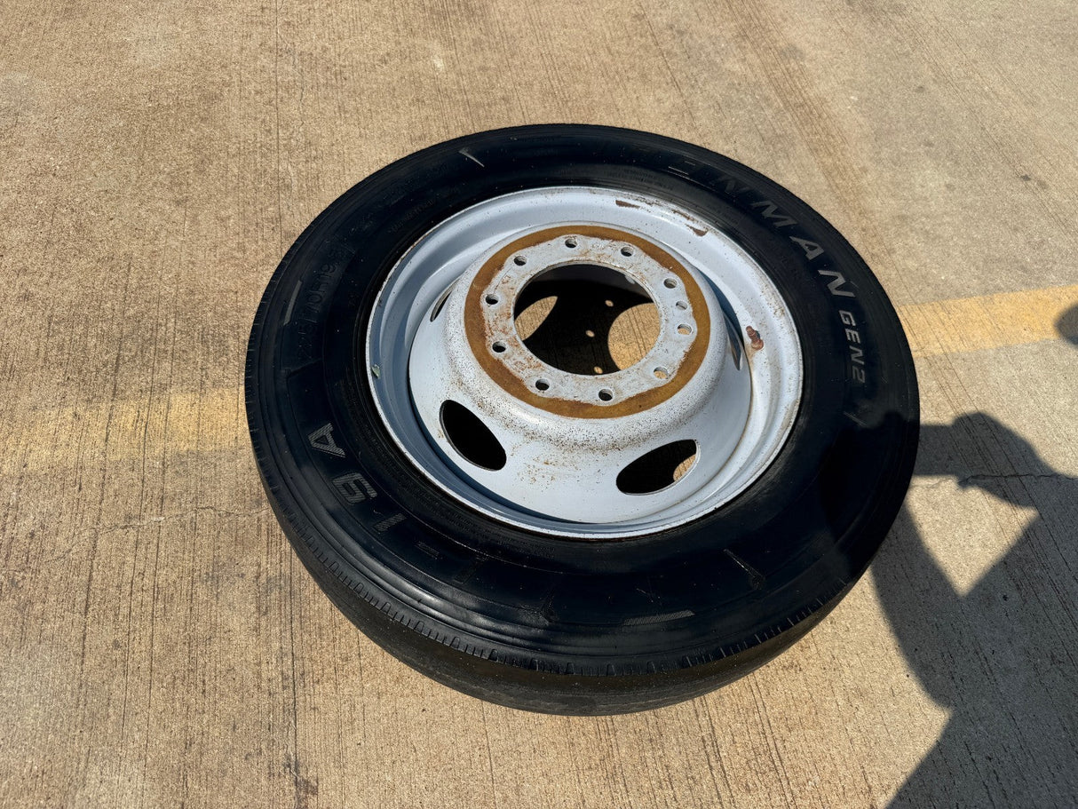 19.5" Ford F-450 Dually F-550 rim RAM 4500 OEM 10x225 spare Texas Truck Tire