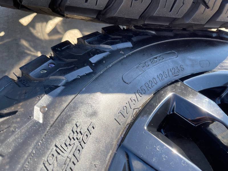 20" Chevy Silverado Trail Boss GMC AT4 2500 OEM 94030 wheels rims BFG KO3 Texas Truck Tire