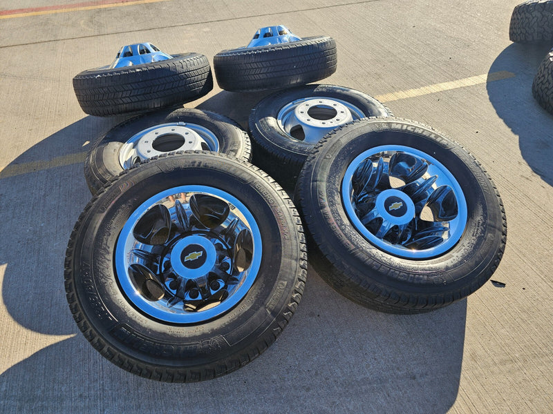 17" Chevy Silverado GMC Sierra 3500 Dually simulator rims wheels OEM 8094 tires Texas Truck Tire