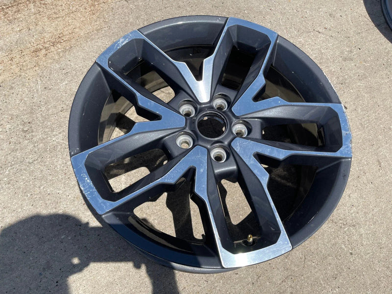 (1) 20" Jeep Wrangler Rubicon 4XE OEM 9333 wheel rim Gladiator 2024 2025 Texas Truck Tire