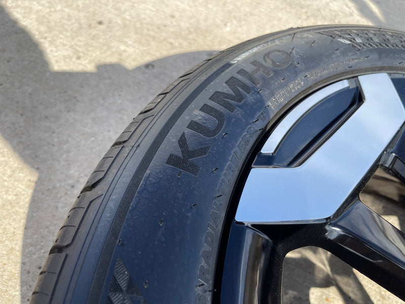 20" Kia Telluride X-PRO OEM 74716 wheel rim tire Sedona spare 2024 2025 2026 NEW Texas Truck Tire