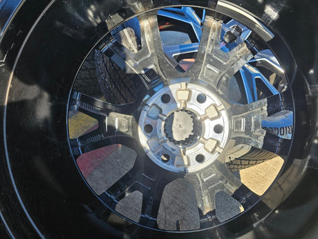 22" GMC Yukon Sierra Chevy Tahoe Escalade OEM 5944 wheels rims 2025 2026 NEW Texas Truck Tire