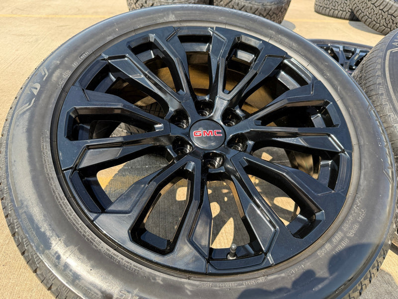 22" GMC Yukon Sierra DENALI OEM wheels rims 14025 97000 tires Texas Truck Tire