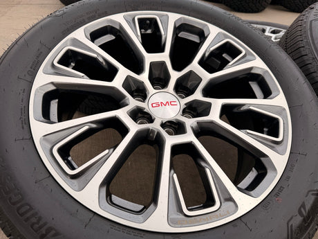 22" GMC Yukon Sierra DENALI OEM wheels rims Tahoe tires 2024 2025 2026 NEW Texas Truck Tire