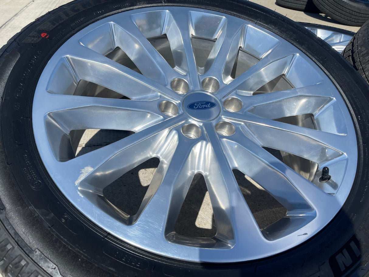 22" Ford F-150 LIMITED Plus OEM rims wheels 10174 Expedition Texas Truck Tire