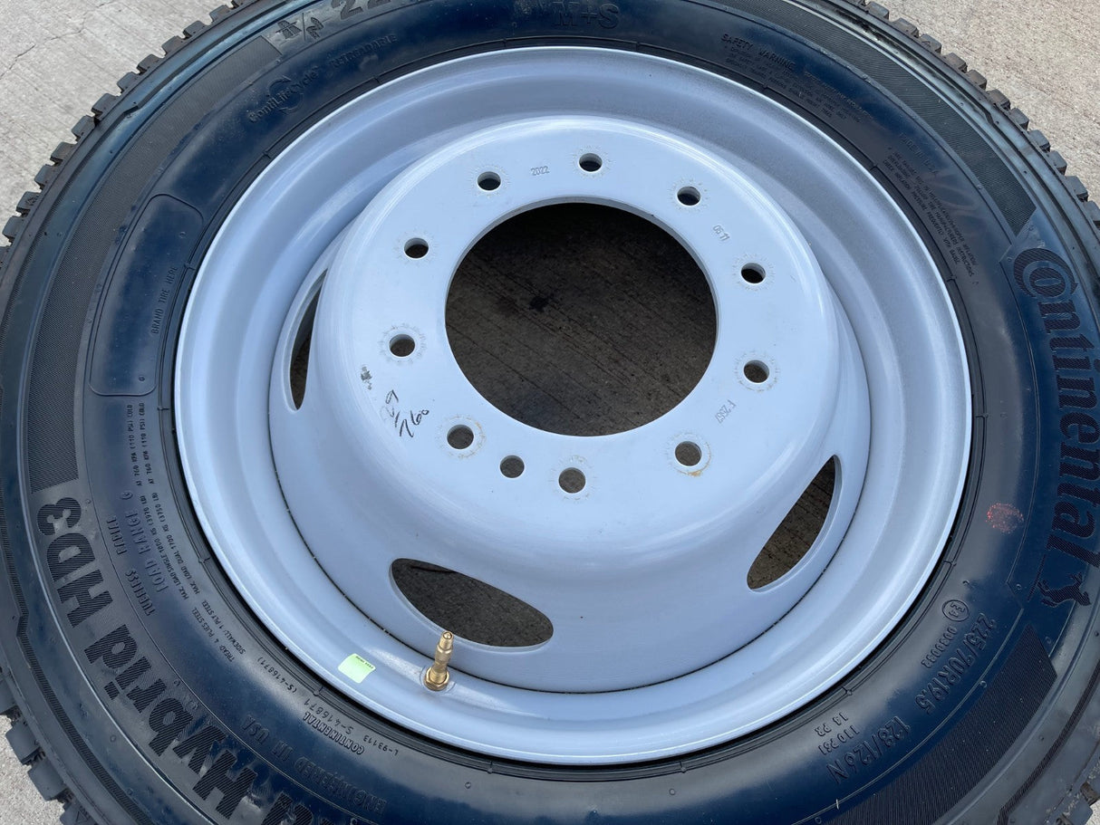 19.5" Ford F-450 Dually F-550 rim wheel RAM 4500 10x225 OEM tire NEW Texas Truck Tire