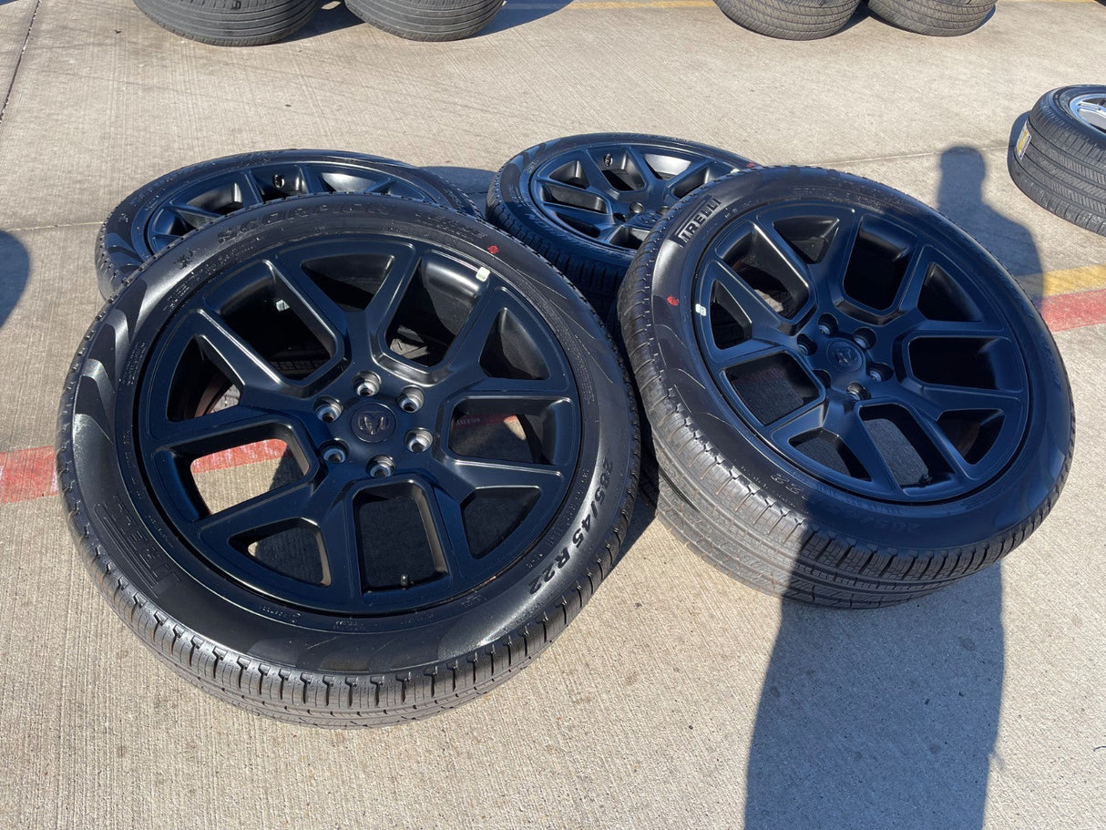 22" Dodge Ram 1500 OEM LIMITED Laramie wheels rims black 2725 2684 PIRELLI NEW Texas Truck Tire