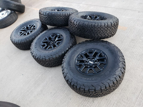 17" Ford F-150 Raptor Bronco OEM rims wheels BFG 10461 tires 2025 2026 BFG NEW Texas Truck Tire