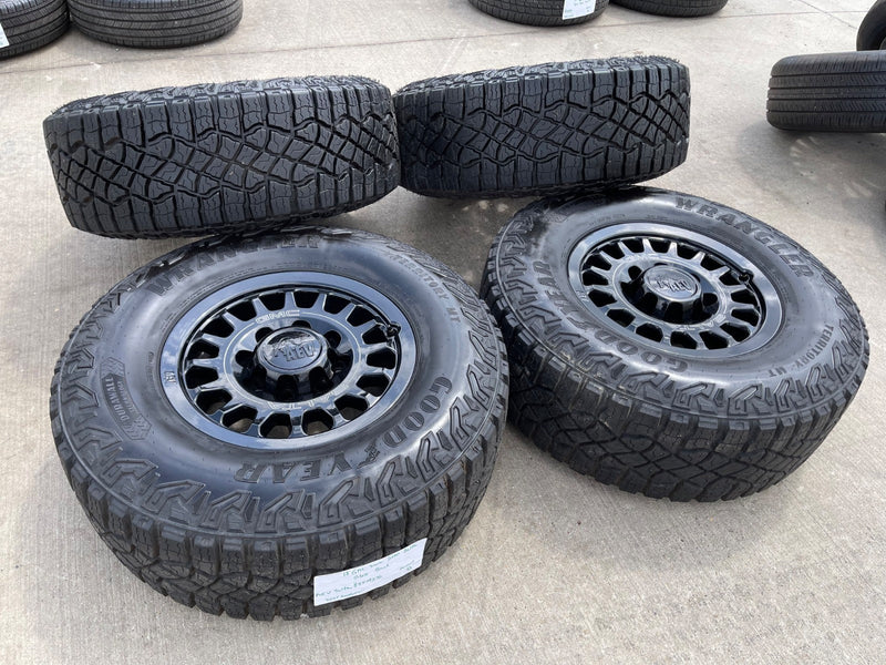 18" AEV SALTA GMC Sierra AT4X Chevy Trail Boss 2500 OEM wheels rims GOODYEAR 35" Texas Truck Tire