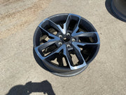 (1) 20" Jeep Wrangler Rubicon 4XE OEM 9333 wheel rim Gladiator 2024 2025 Texas Truck Tire