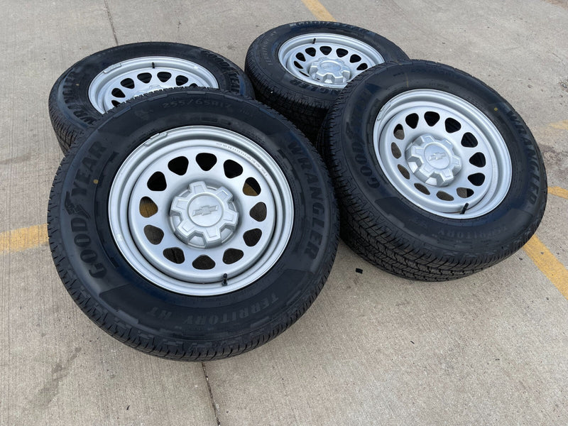 17" Chevy Colorado OEM wheels rims Silverado Suburban 8130 Canyon 2024 2025 NEW Texas Truck Tire