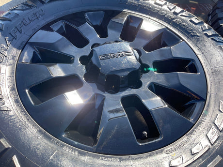 20" GMC Sierra Chevy Silverado 2500 3500 OEM 5960 5947 wheels rims NEW 35" Texas Truck Tire