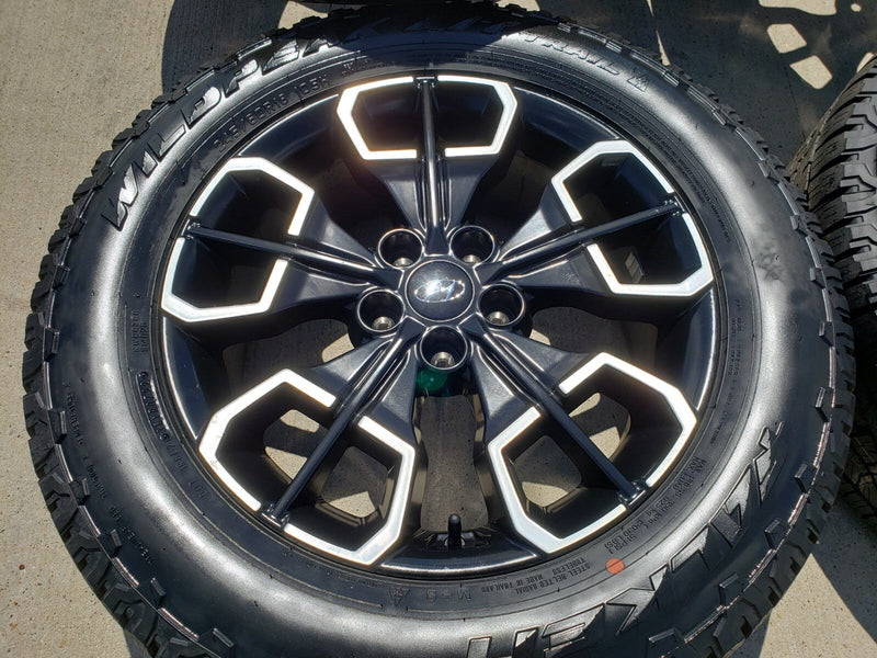 18" Hyundai Santa Cruz OEM wheels rims 95231 180411 Black 2024 2025 2026 A/T NEW Texas Truck Tire