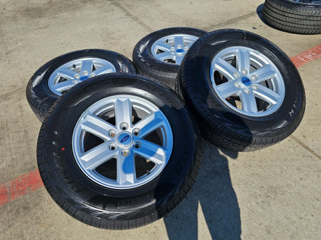 17" Ford F-150 Expedition OEM rims wheels 10339 tires PIRELLI A/T NEW Texas Truck Tire