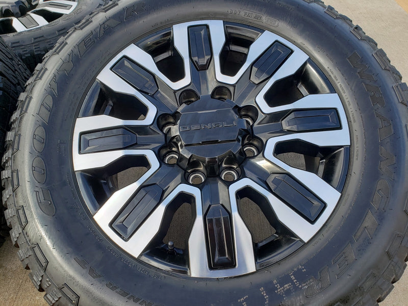 20" GMC Sierra DENALI ULTIMATE 2500 3500 OEM wheels rims 5958 14138 Chevy tires Texas Truck Tire
