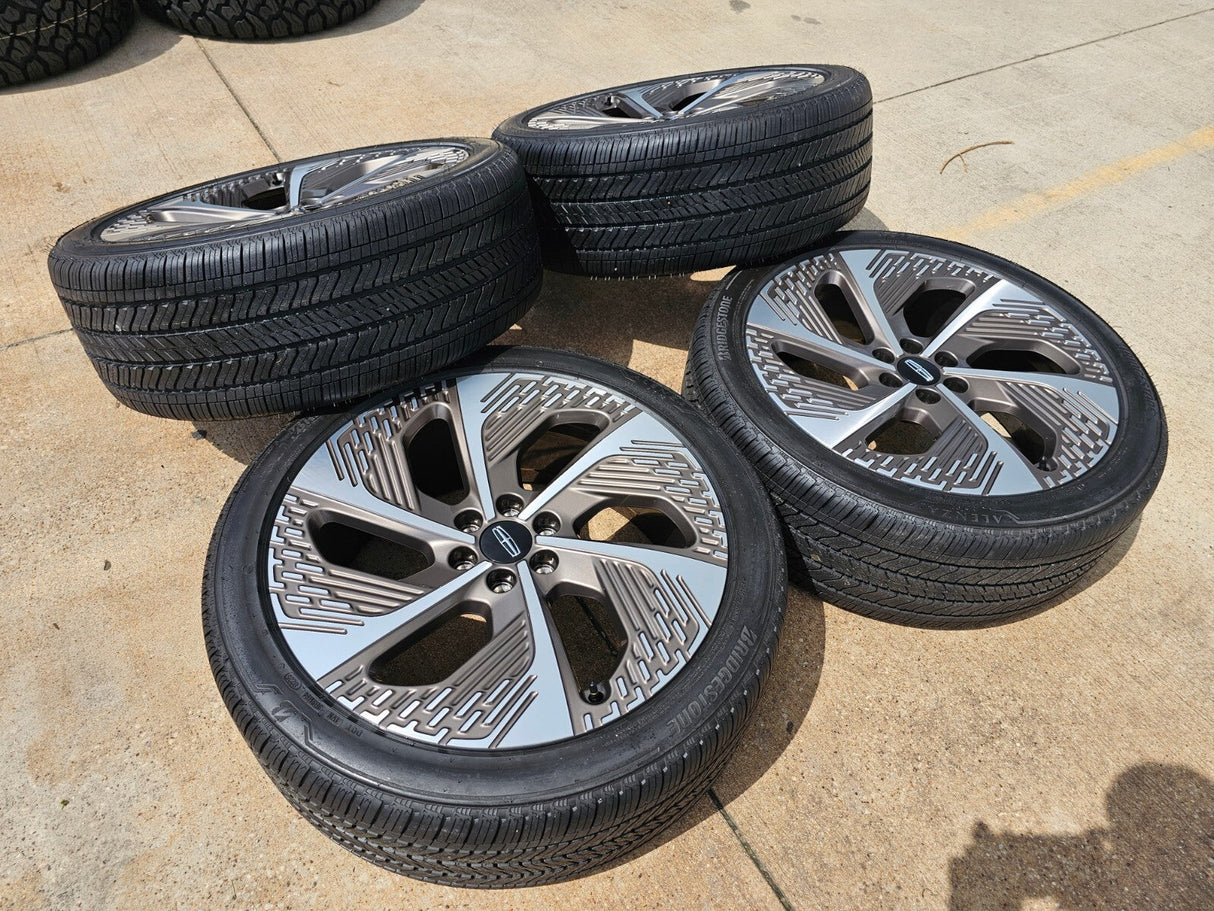 24" Lincoln Navigator BLACK LABEL OEM rims wheels Ford 2024 2025 2026 NEW Texas Truck Tire