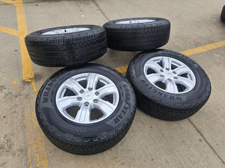 17" Ford Ranger Bronco wheels rims OEM 10228 tires 2022 2023 2024 2025 2026 Texas Truck Tire