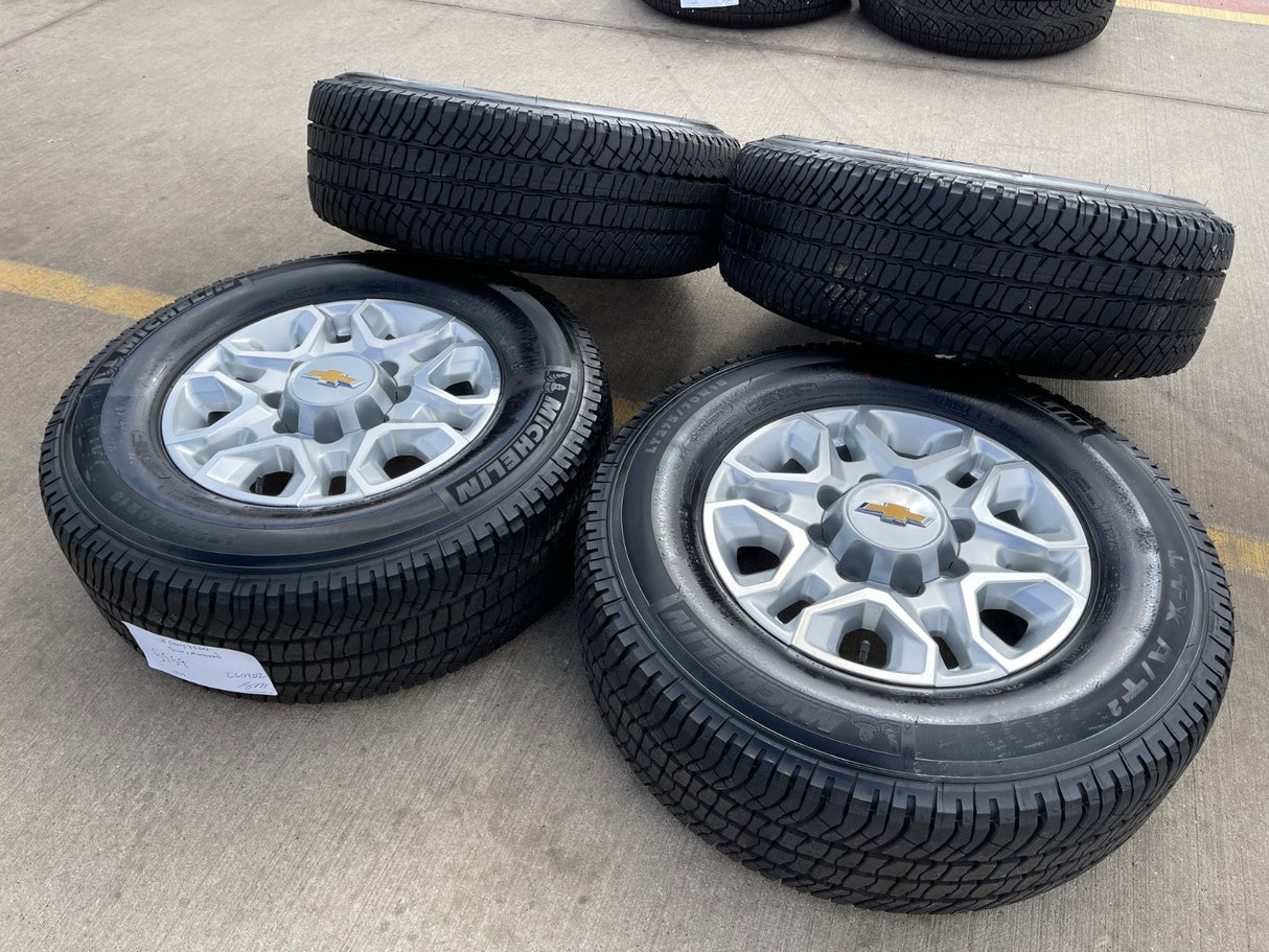 18" Chevy Silverado 2500 3500 OEM 5959 wheels rims MICHELIN LTX A/T2 NEW Texas Truck Tire