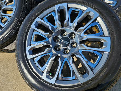 22" GMC Yukon Chevy Tahoe Escalade OEM 95486 wheels rims 2024 2025 2026 NEW Texas Truck Tire