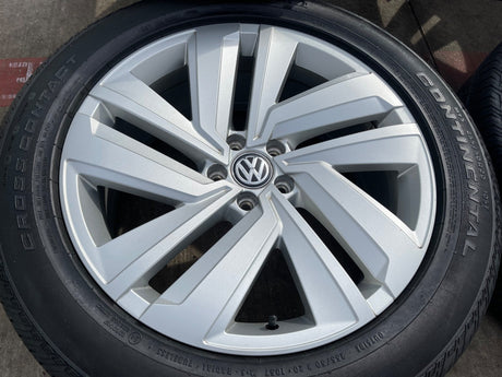 20" VW Atlas OEM wheels rims tires 70076 Audi Q7 Q8 2020 2021 2022 2023 2024 Texas Truck Tire