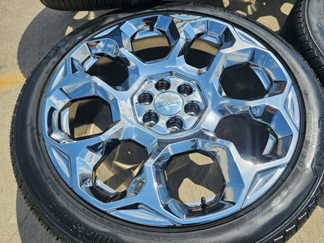 24" GMC Yukon Sierra Tahoe Cadillac Escalade V OEM wheels rims 2025 2026 NEW Texas Truck Tire